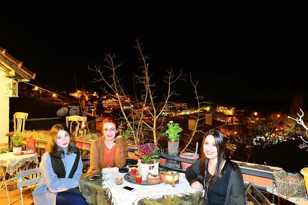 Sihirbazın Evi Daire Selçuk Pansiyon