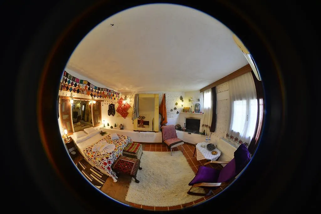 Sihirbazın Evi Daire Selçuk 0*,